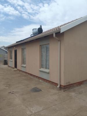 House For Sale in Sky City, Alberton